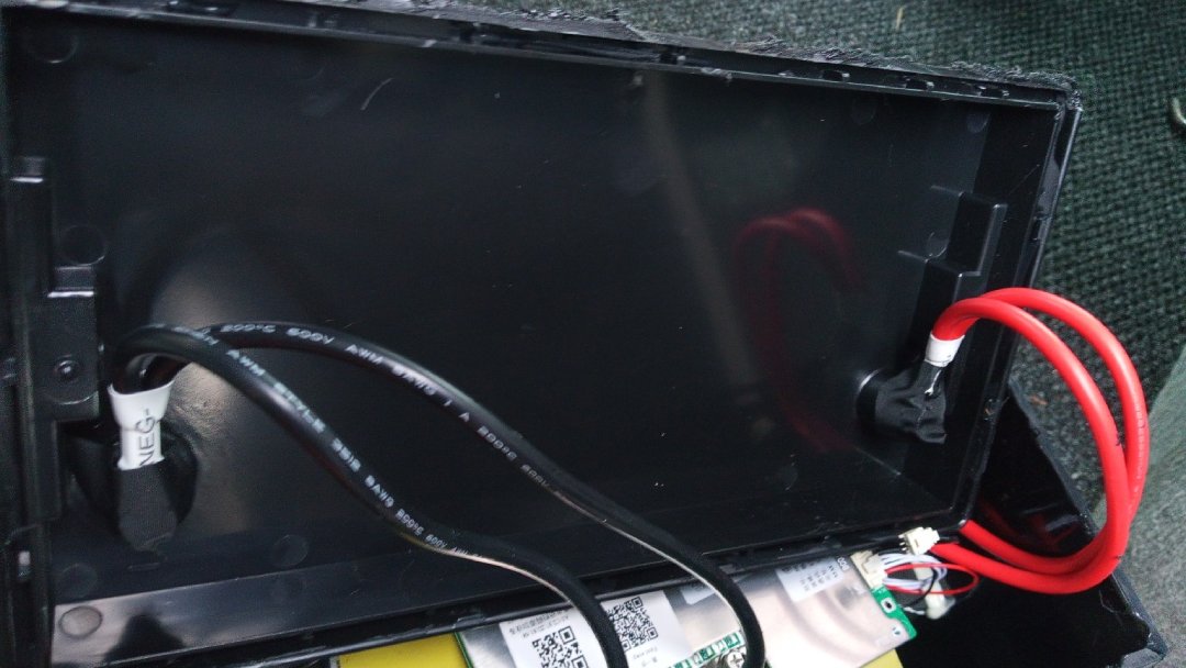 lifepo4 battery terminal wiring